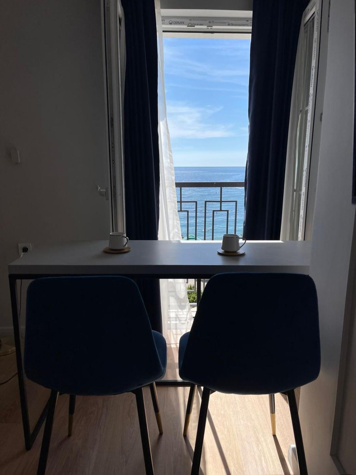Lungomare Apartments Petrovac Kültér fotó